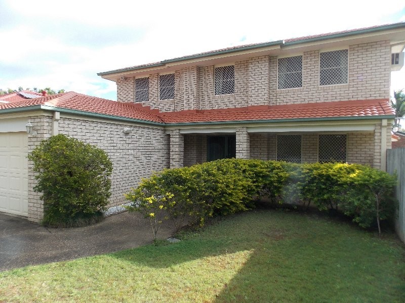 22 Eden Elm St, Calamvale QLD 4116