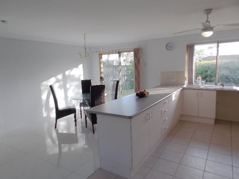 25 Moneghetti Pl, Calamvale QLD 4116