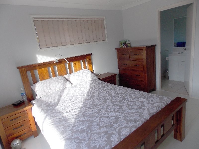 25 Moneghetti Pl, Calamvale QLD 4116