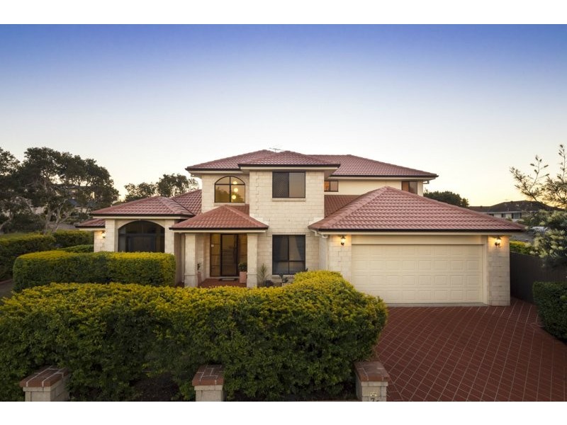 76 Ontario Crescent, Parkinson QLD 4115