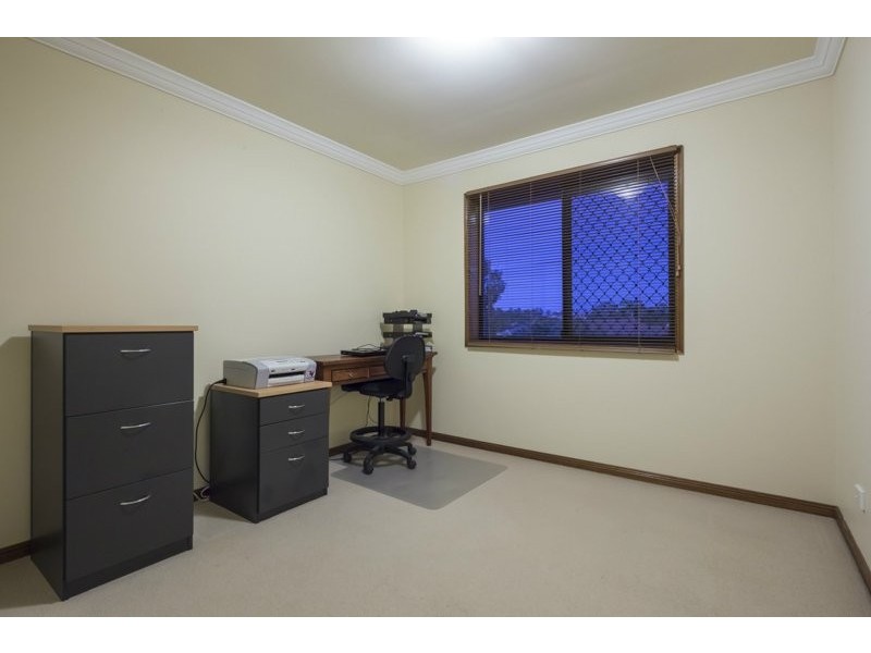 76 Ontario Crescent, Parkinson QLD 4115