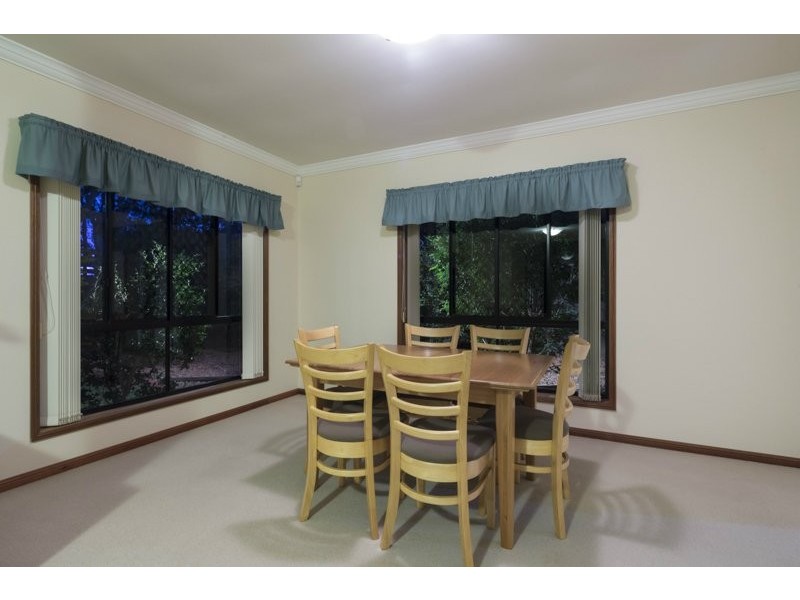 76 Ontario Crescent, Parkinson QLD 4115
