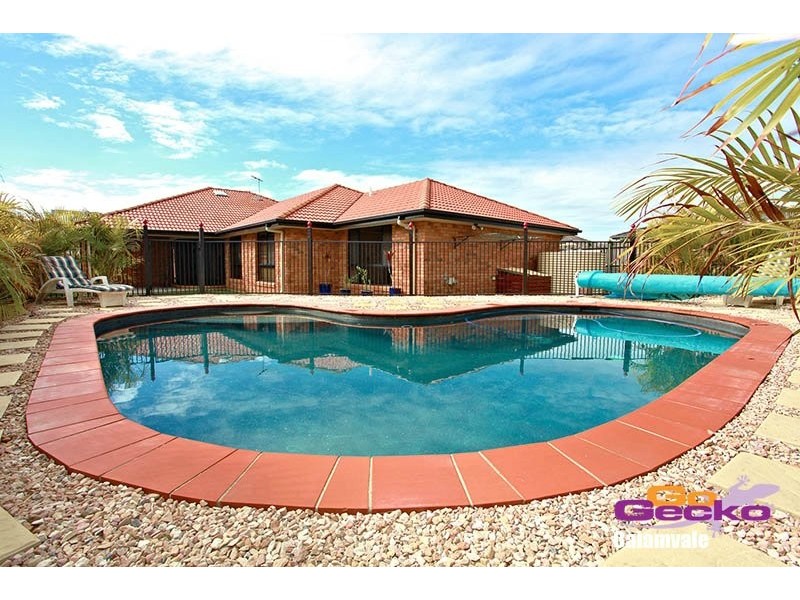 16 Sarabah Close, Calamvale QLD 4116