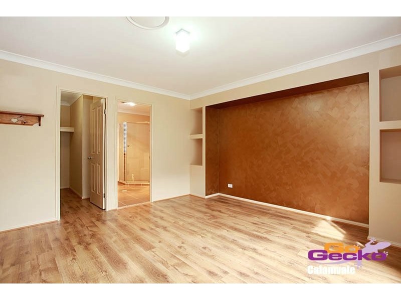 16 Sarabah Close, Calamvale QLD 4116