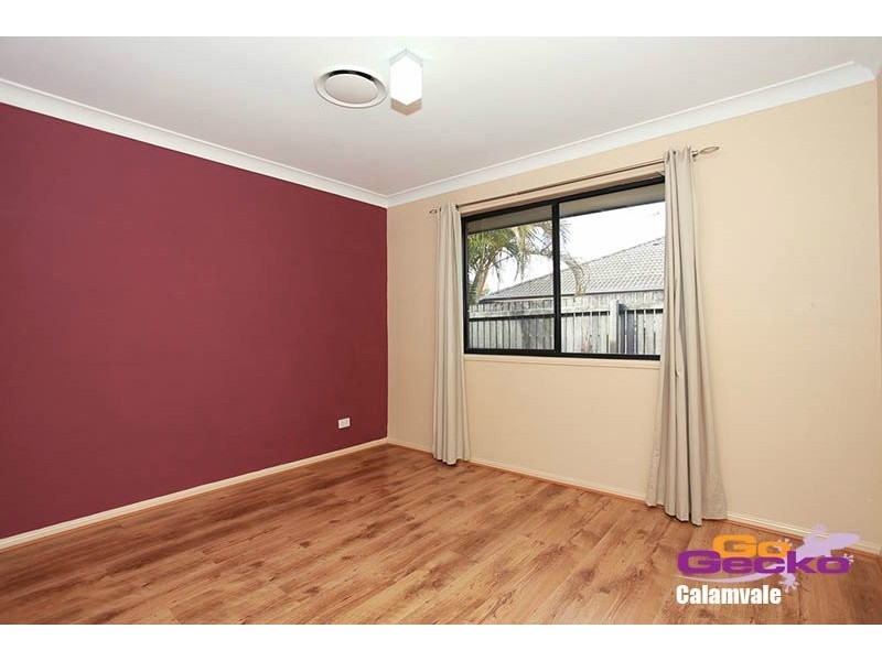 16 Sarabah Close, Calamvale QLD 4116