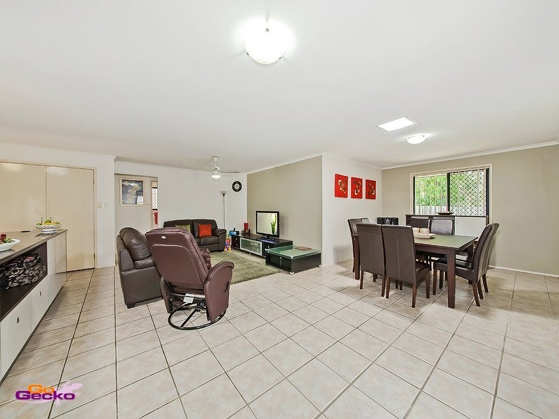 15 Gurnai Street, Belmont QLD 4153