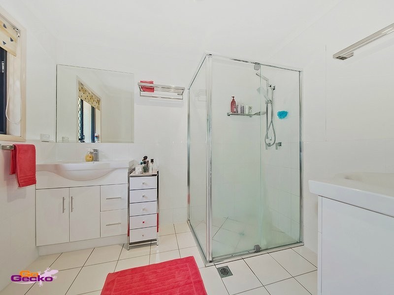 15 Gurnai Street, Belmont QLD 4153