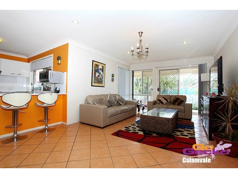 42 Orania Crescent, Calamvale QLD 4116