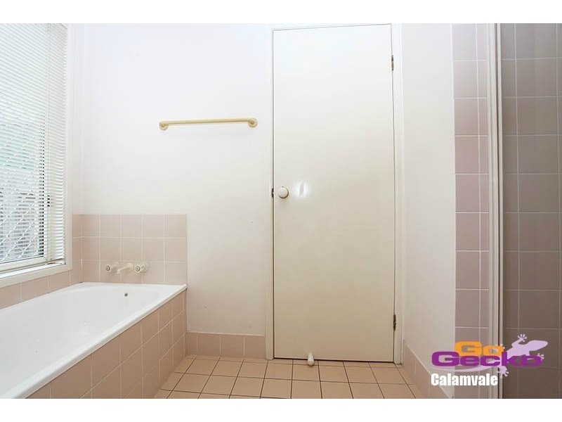 42 Orania Crescent, Calamvale QLD 4116