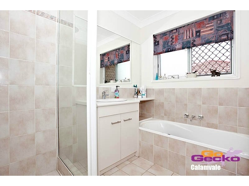5 Pepperina Pl, Drewvale QLD 4116