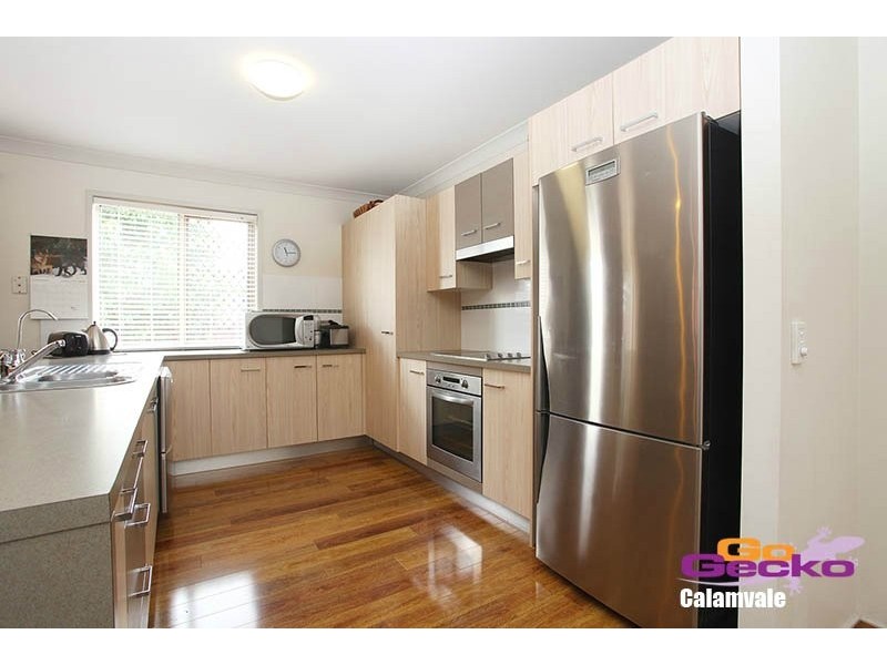 46 Mapelton Cct, Parkinson QLD 4115