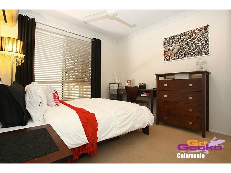 46 Mapelton Cct, Parkinson QLD 4115