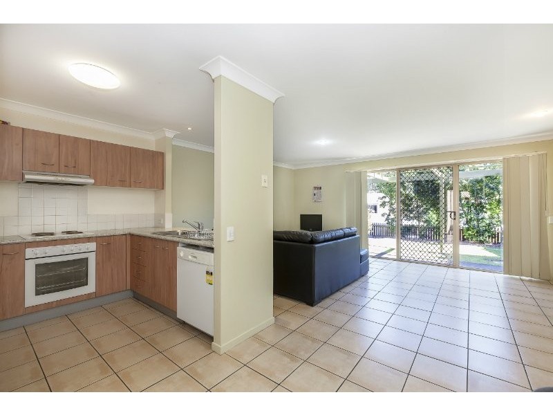 2/65 Hockey Street, Kuraby QLD 4112