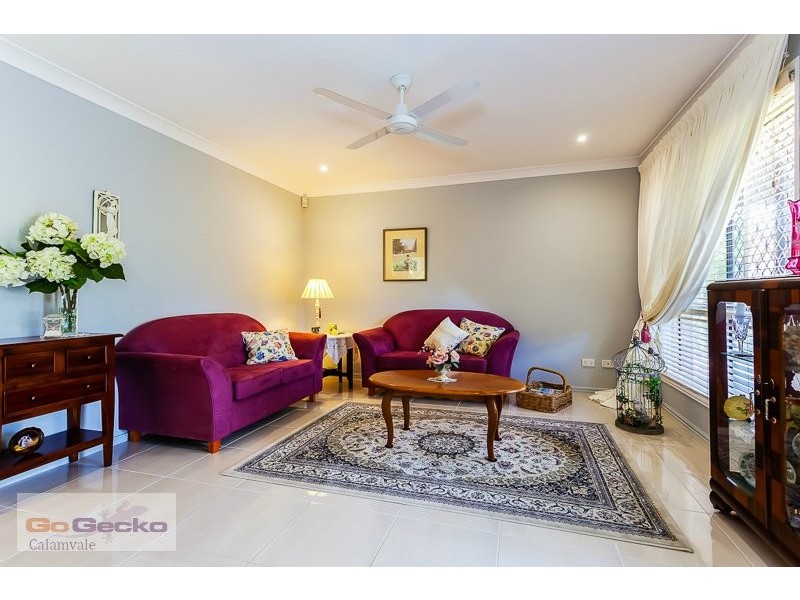 10 Narcissus Place, Calamvale QLD 4116