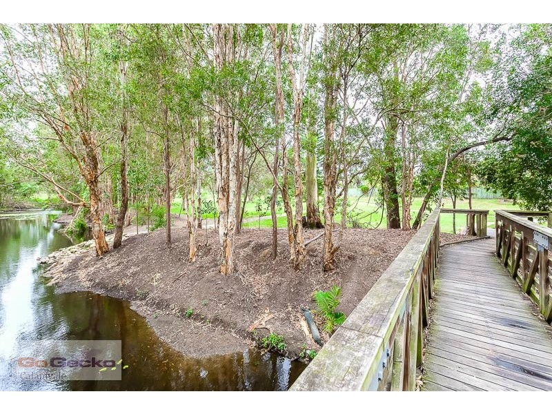 10 Narcissus Place, Calamvale QLD 4116