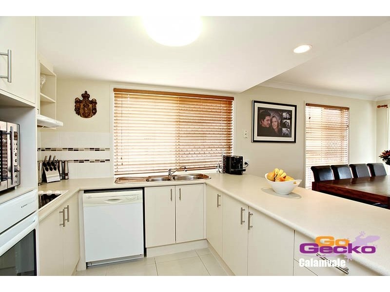 1 Muttonbird Street, Calamvale QLD 4116