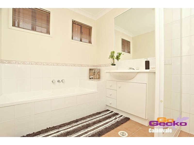 1 Muttonbird Street, Calamvale QLD 4116