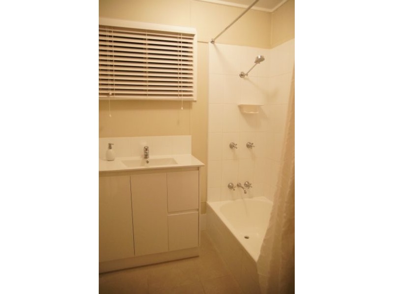 33 Morden Road, Sunnybank Hills QLD 4109