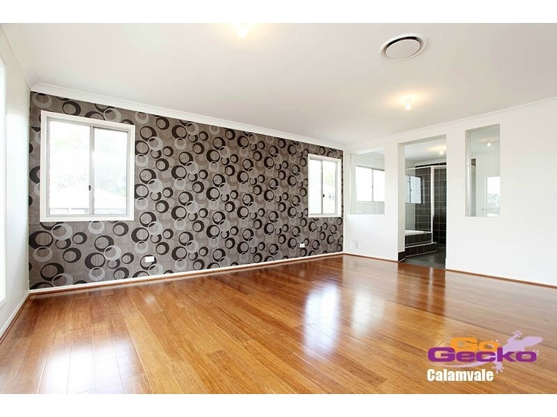 6 Penglase St, Doolandella QLD 4077