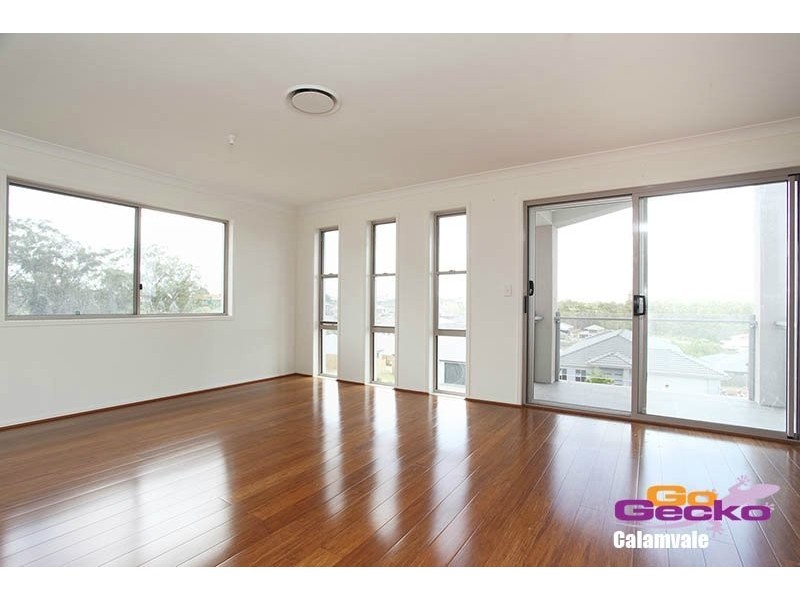 6 Penglase St, Doolandella QLD 4077