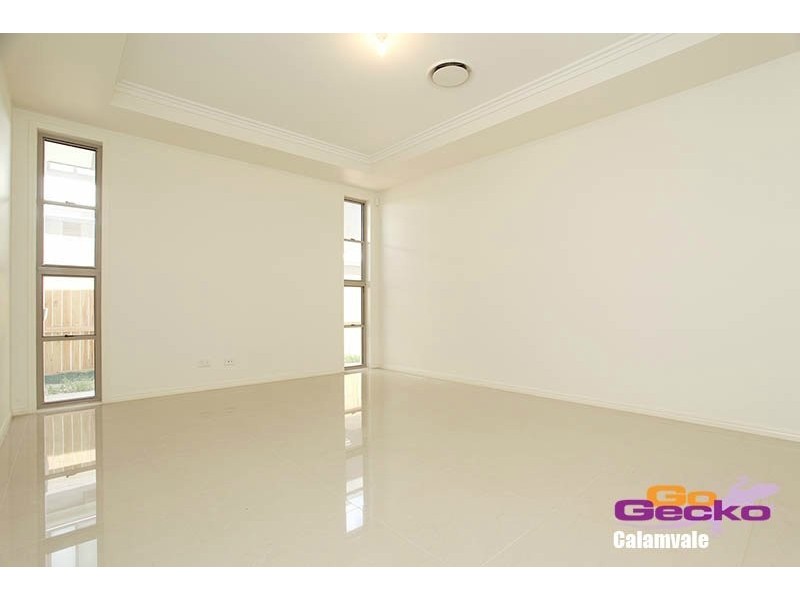 6 Penglase St, Doolandella QLD 4077
