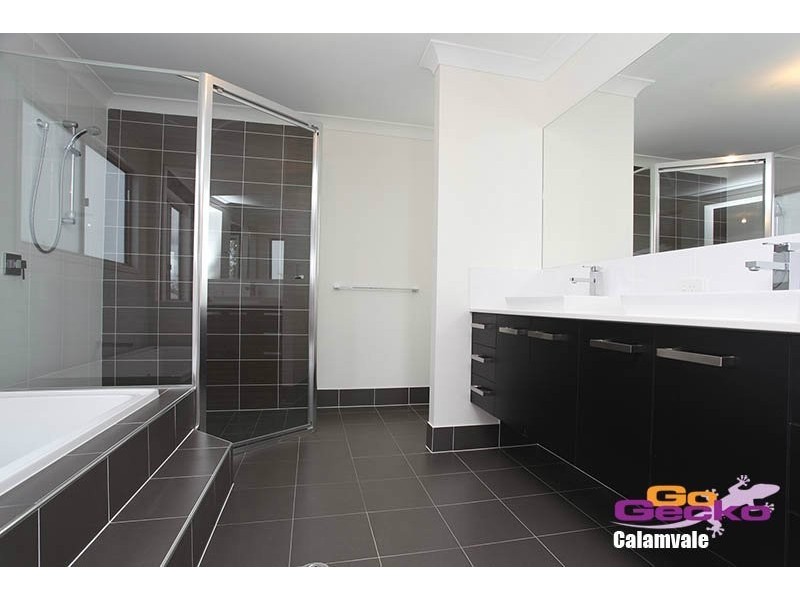 6 Penglase St, Doolandella QLD 4077