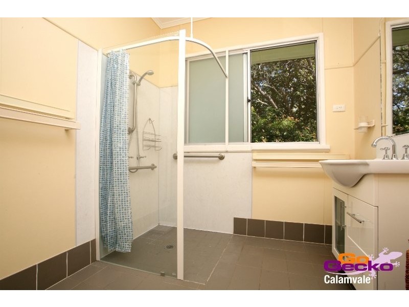 56 Devries Rd, Pallara QLD 4110