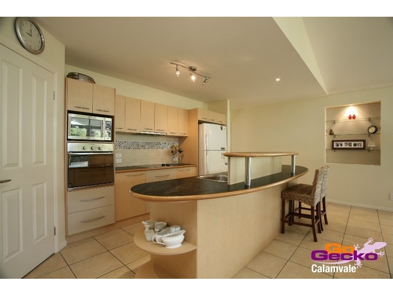 28 Utah Place, Parkinson QLD 4115