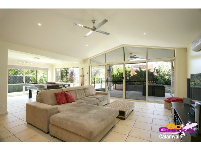 28 Utah Place, Parkinson QLD 4115