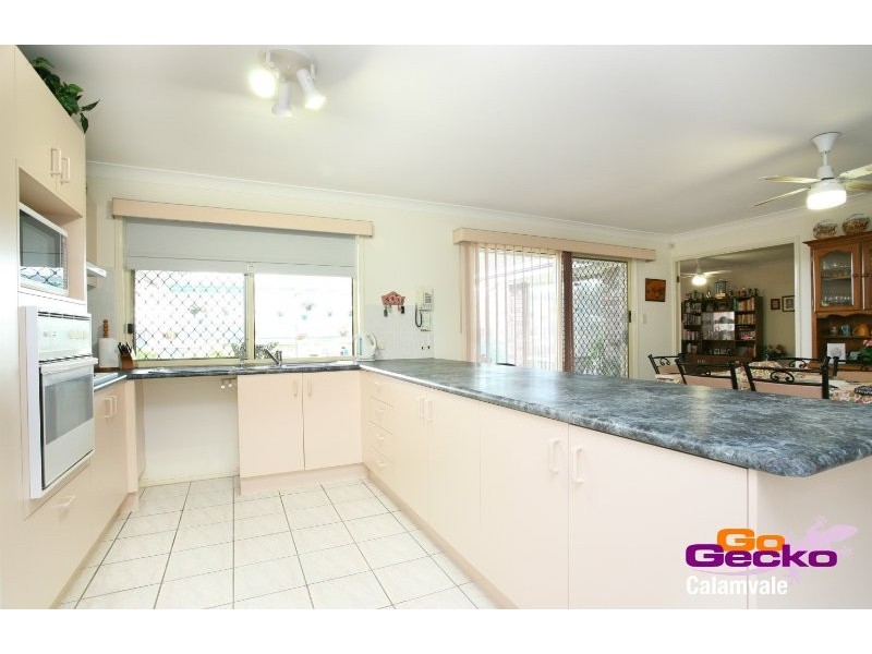14 Bottlebrush Street, Calamvale QLD 4116