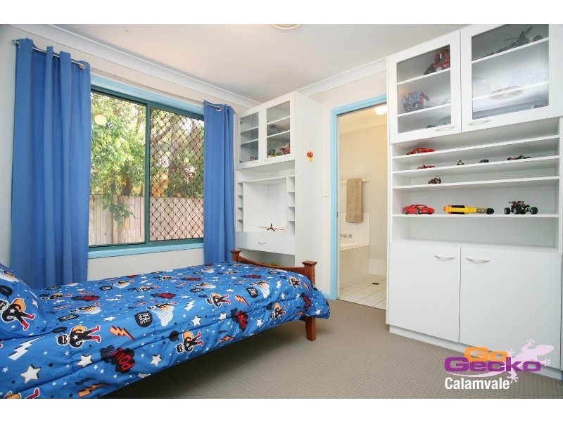 8 Bellavista Close, Calamvale QLD 4116