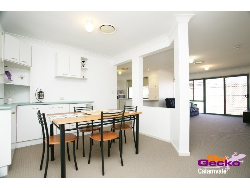 8 Bellavista Close, Calamvale QLD 4116