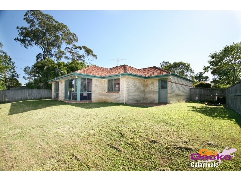 8 Bellavista Close, Calamvale QLD 4116