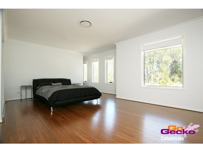 11 Hanley Place, Doolandella QLD 4077