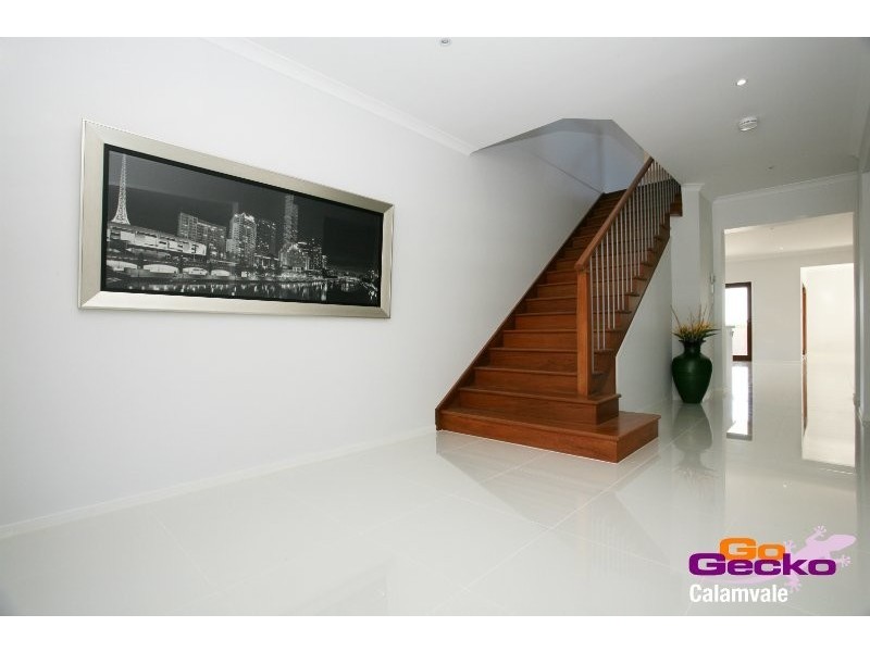 11 Hanley Place, Doolandella QLD 4077