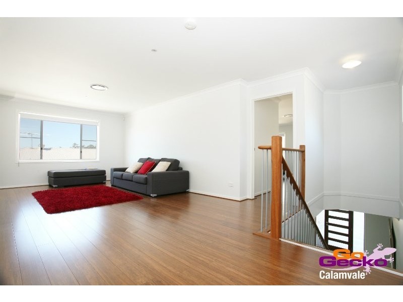 11 Hanley Place, Doolandella QLD 4077