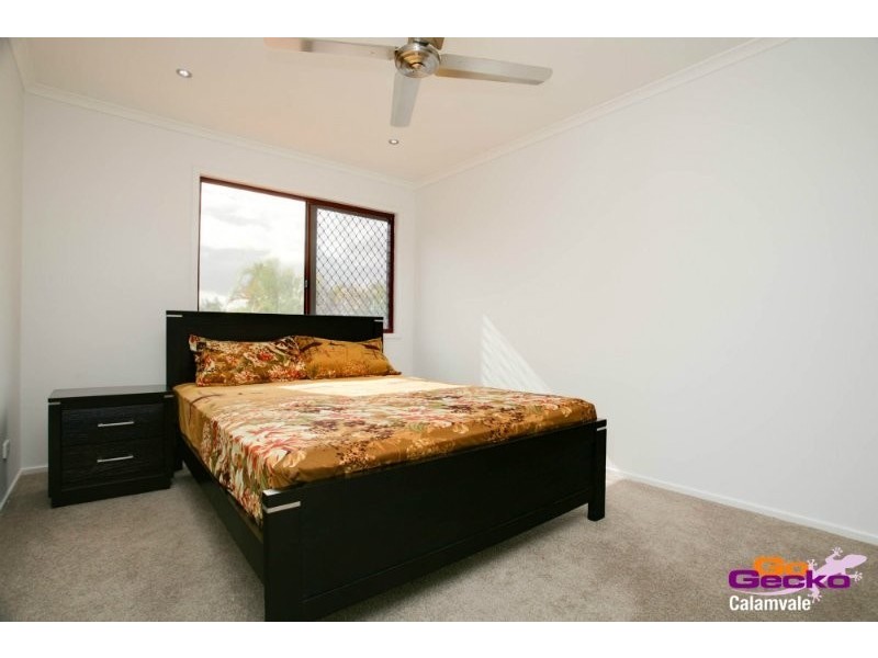 116 Glenfield Street, Parkinson QLD 4115