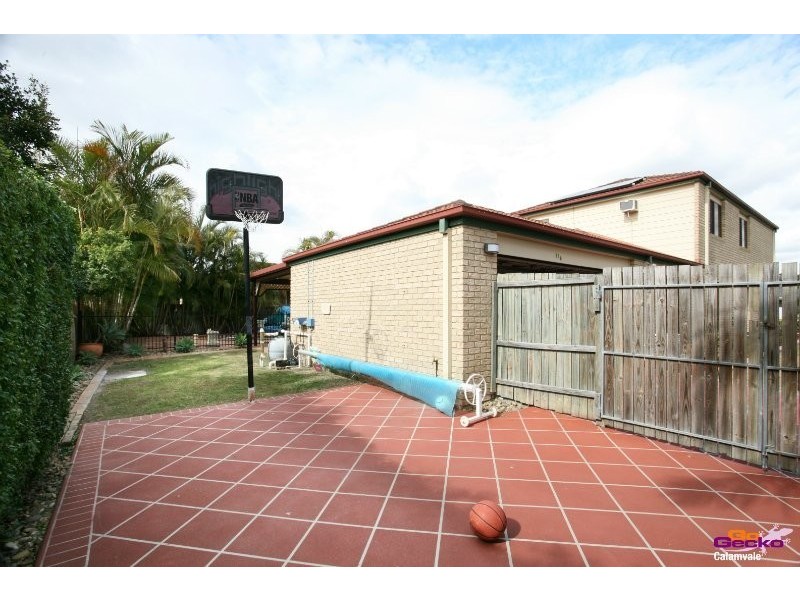 116 Glenfield Street, Parkinson QLD 4115