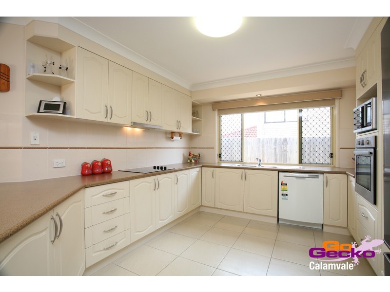 35 Larapinta Circuit, Parkinson QLD 4115