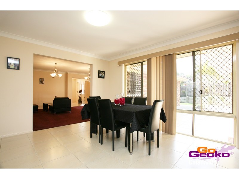 35 Larapinta Circuit, Parkinson QLD 4115
