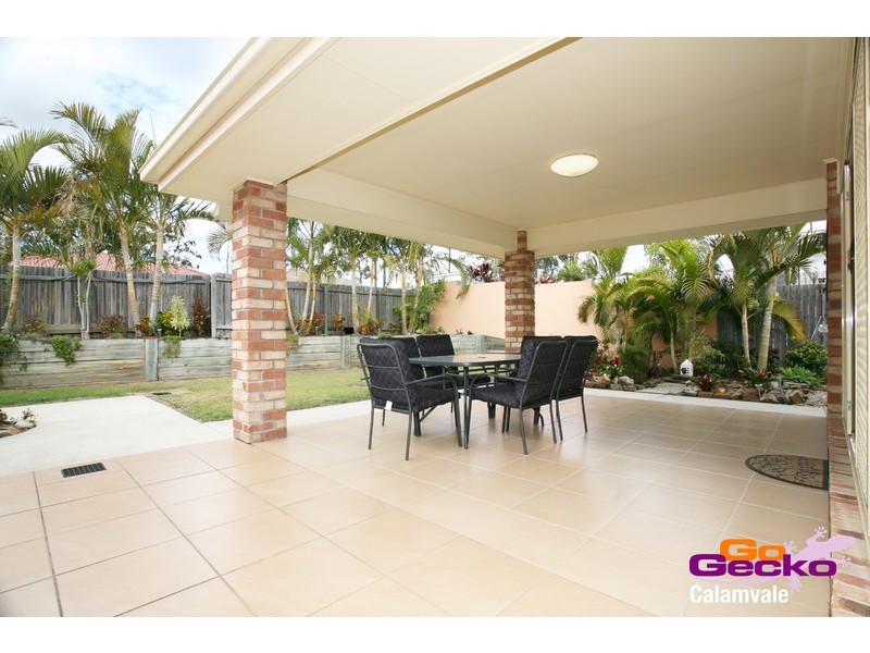 35 Larapinta Circuit, Parkinson QLD 4115