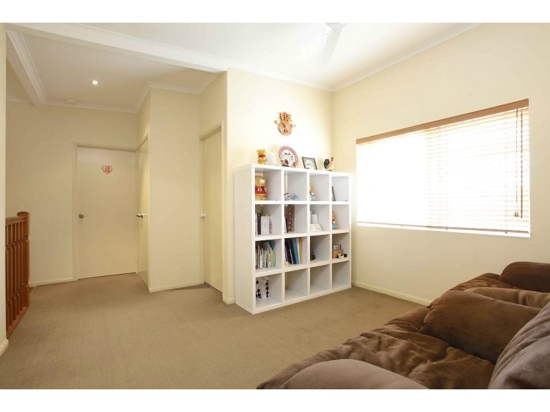 26 Donegal St, Kuraby QLD 4112