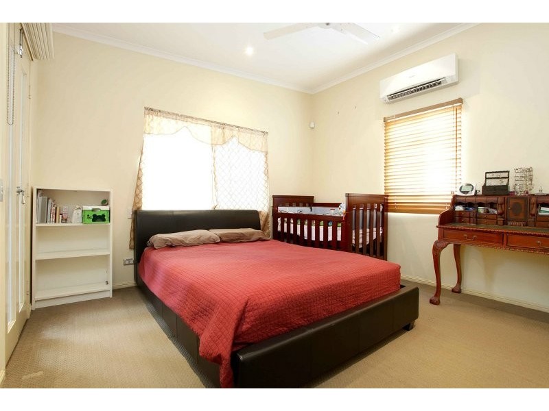 26 Donegal St, Kuraby QLD 4112