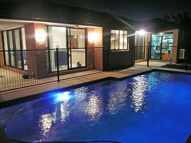 10 Cleland Ct, Parkinson QLD 4115