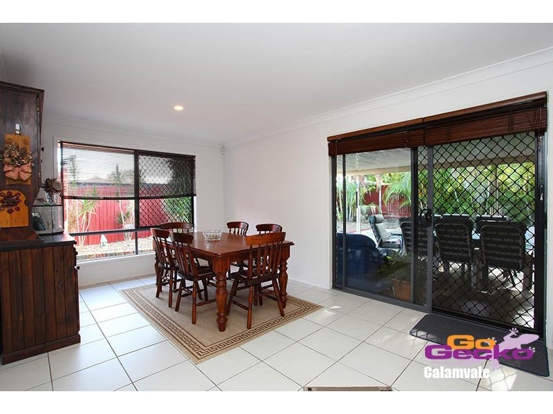 70 Dampier Cres, Drewvale QLD 4116