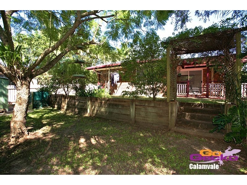 30 Bannockburn Cres, Parkinson QLD 4115