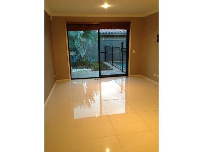 10 Cleland Ct, Parkinson QLD 4115