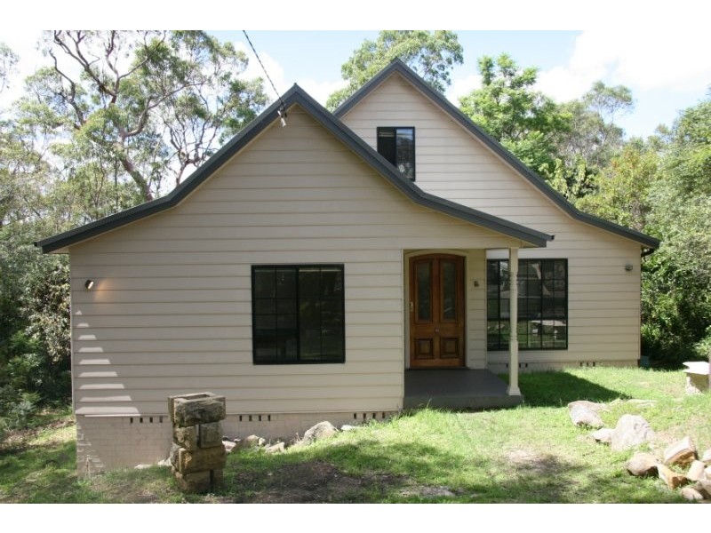 48 Davies Ave, Springwood NSW 2777