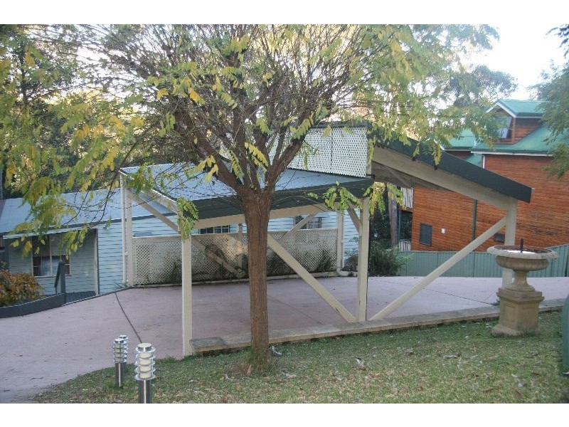 6 Currawong Avenue, Valley Heights NSW 2777