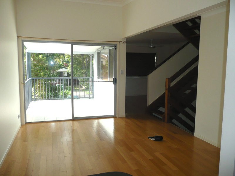7/29 Proud Street, Labrador QLD 4215